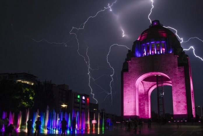 CDMX Tormenta Eléctrica