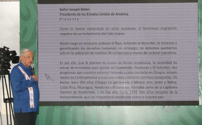 AMLO Lee carta Biden