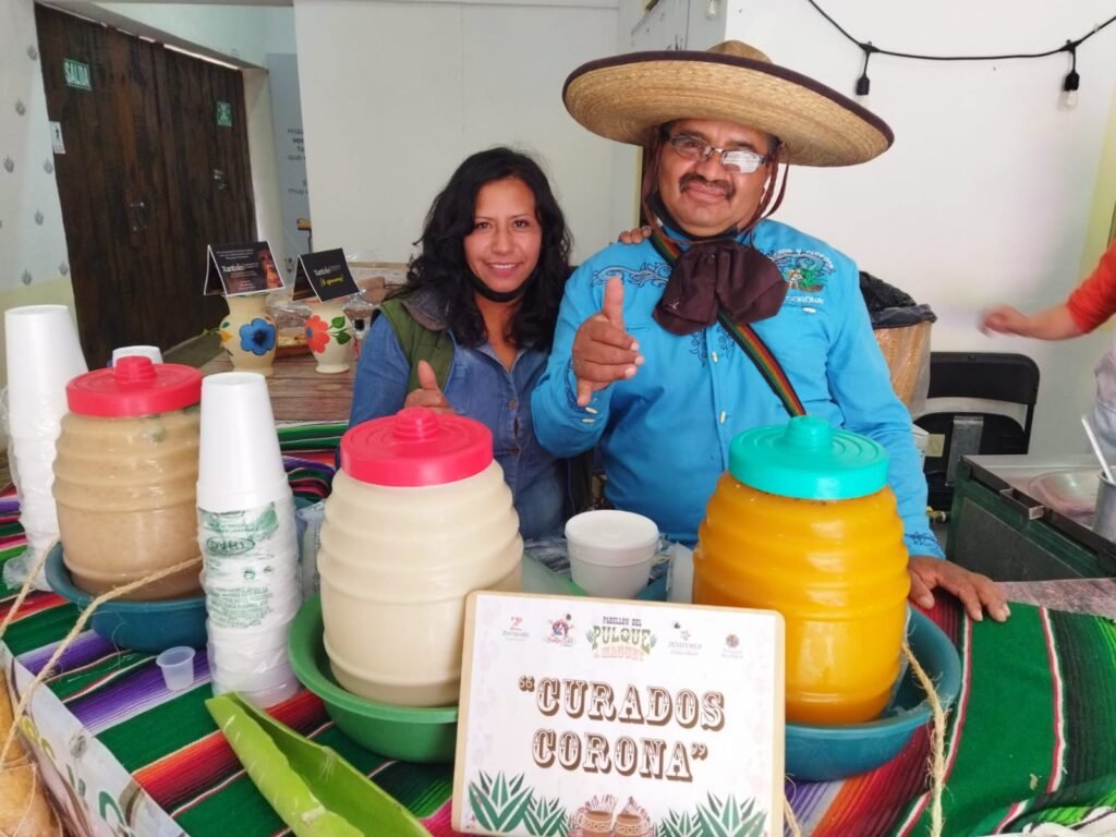 Pulque, La Bebida De Los Dioses, Y Los Mejores Curados De Zempoala ...