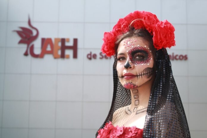 UAEH CELEBRA DIA DE MUERTOS