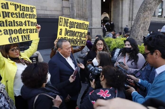 Inconstitucional Prd Presenta Acción Ante La Scjn Contra El ‘plan B Electoral Énfasis 1320